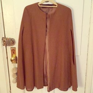 Zara cape size M